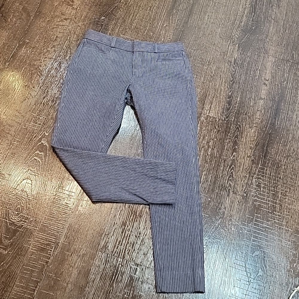 Banana Republic Jackson Fit Bold Blue Striped Ankle Pants - Picture 6 of 16